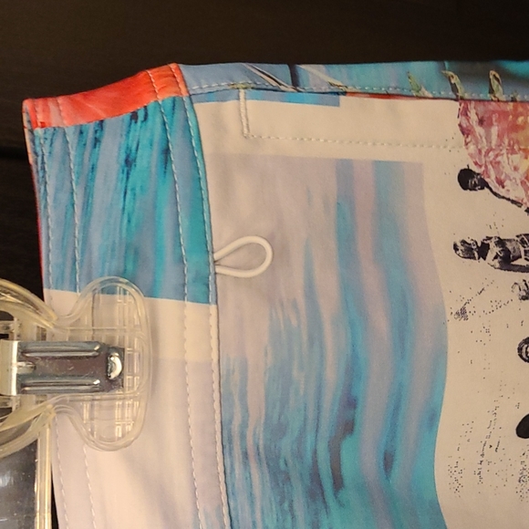 AEO boardshorts - Picture 3 of 7